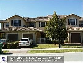1st image of 3391 Lakeside Dr #3391