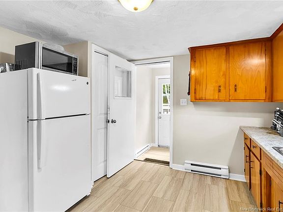 5th image of 206 Claudie Rd