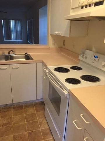 2nd image of 4871 Via Palm Lks APT 708