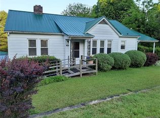 19 Beaman Rd, Marion, NC 28752