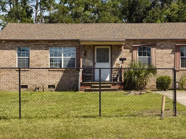 820 W Gordon St, Valdosta, GA 31601