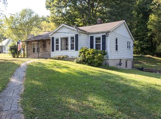 3807 Valley View Dr, Knoxville, TN 37917
