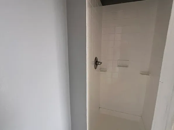 12 Grant Ave #13A, Harrison, NJ 07029