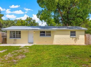 4742 6th St, Zephyrhills, FL 33542