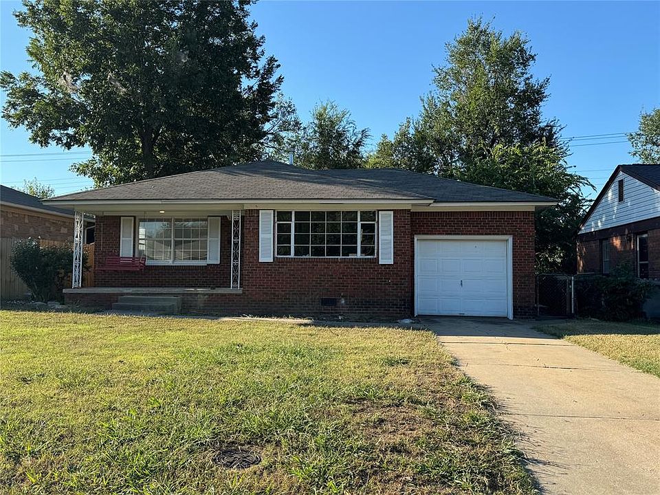 1st image of 1836 Churchill Way