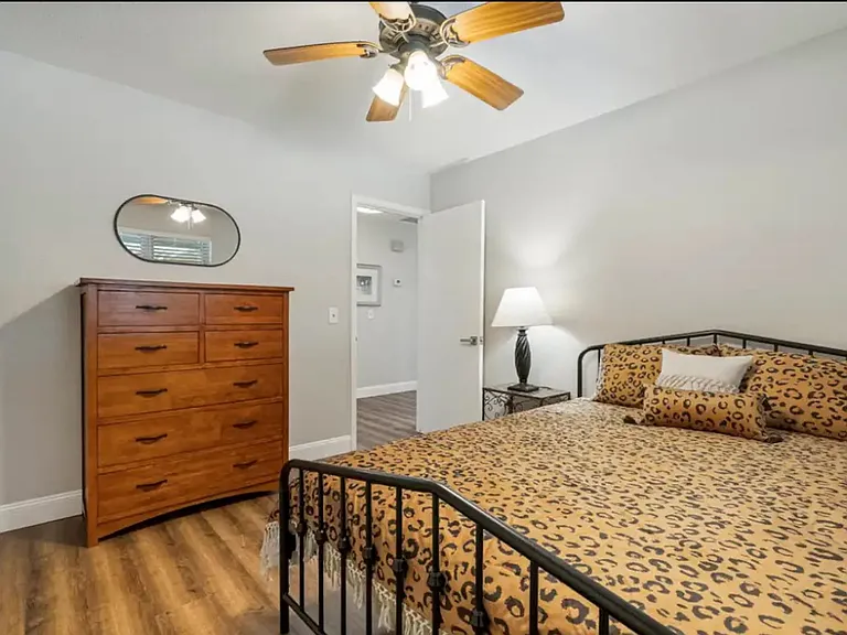 7627 E 58th Pl — Photo 12