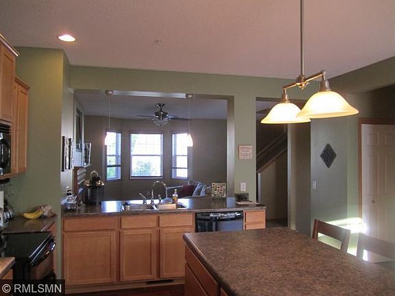 3rd image of 11725 Emery Village Dr N