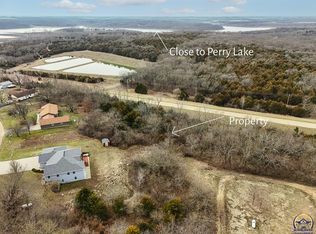 6645 & 6649 Crescent Rim Dr, Ozawkie, KS 66070