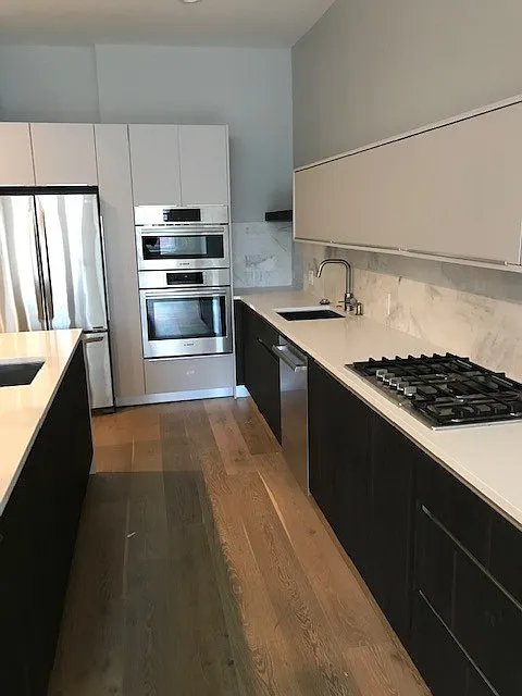 27 N 2nd St