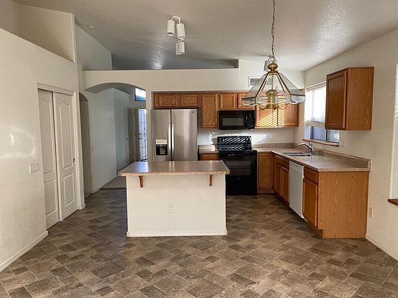 5th image of 8521 E Milagro Ave