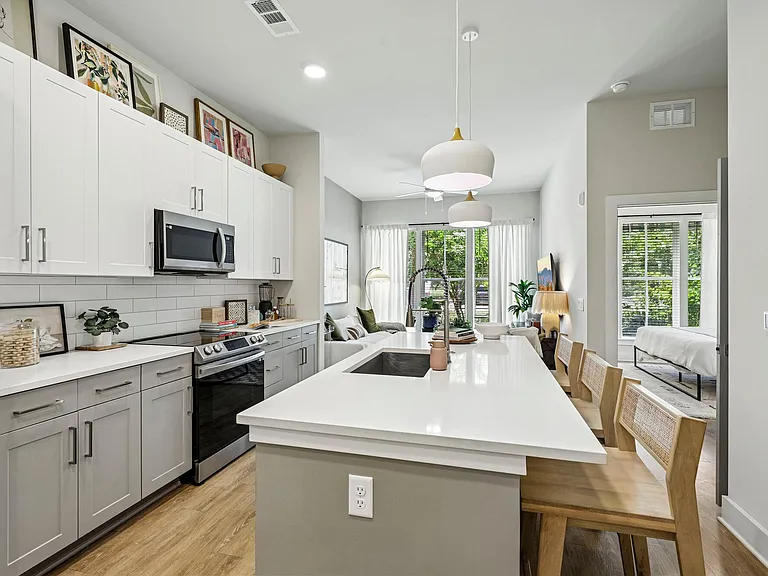 NOVEL Parkway by Crescent Communities — Photo 45