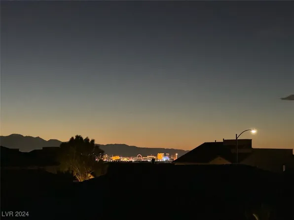 920 Everest Peak Ave, Henderson, NV 89012
