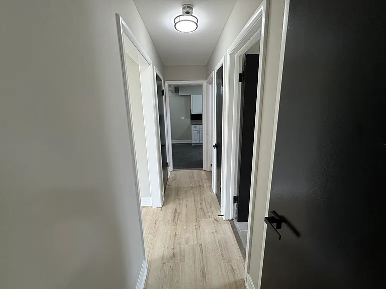 16439 Cottage Grove Ave — Photo 12
