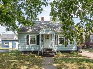 415 State St, Pekin, IL 61554