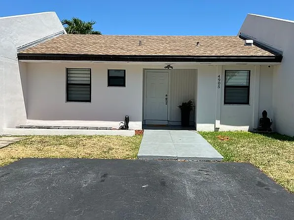 4905 SW 137th Ct, Miami, FL 33175