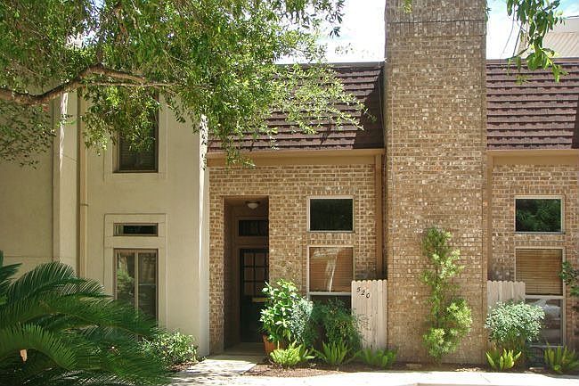 1st image of 520 Thelma Dr