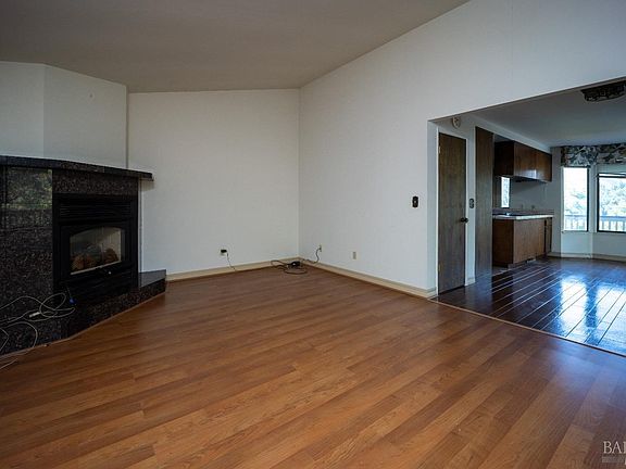 4th image of 206 High Street