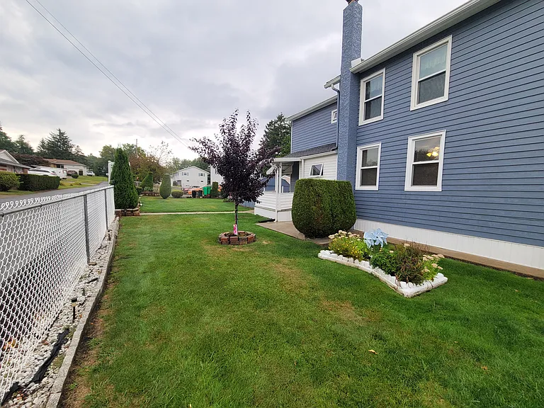 Side yard