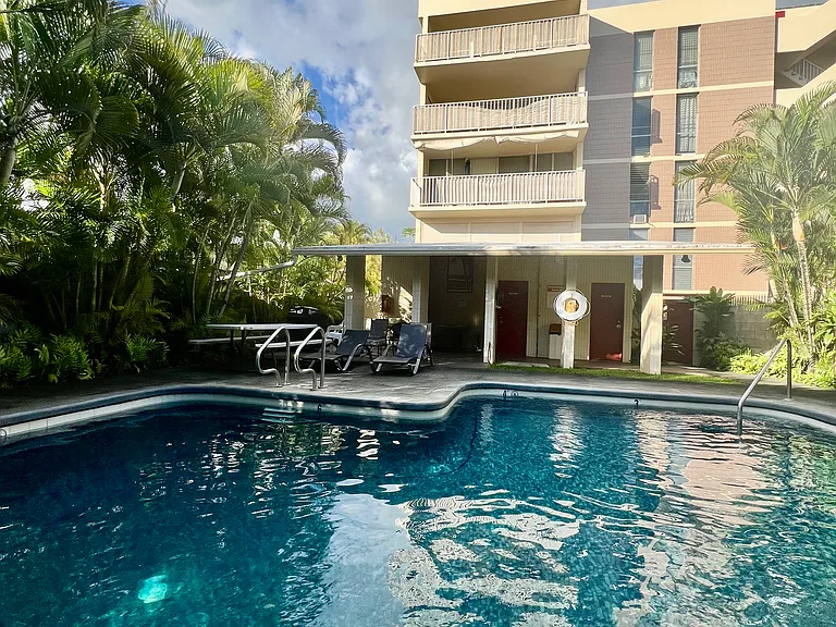 1634 Nuuanu Ave #207 — Photo 3