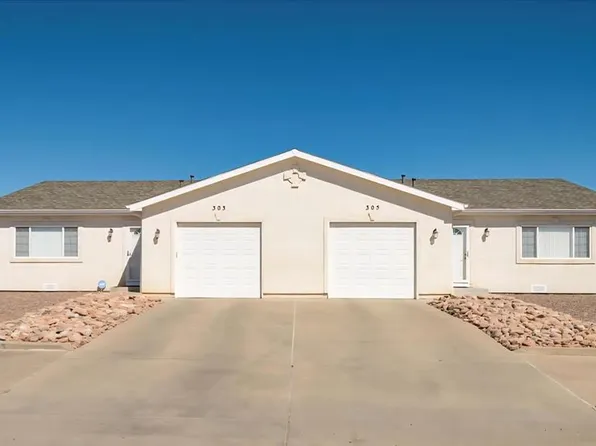 303 E Larchmont Dr, Pueblo West, CO 81007