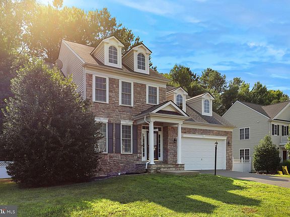 2nd image of 4363 Chatham Dr