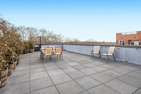 Rented by Corcoran | media 18