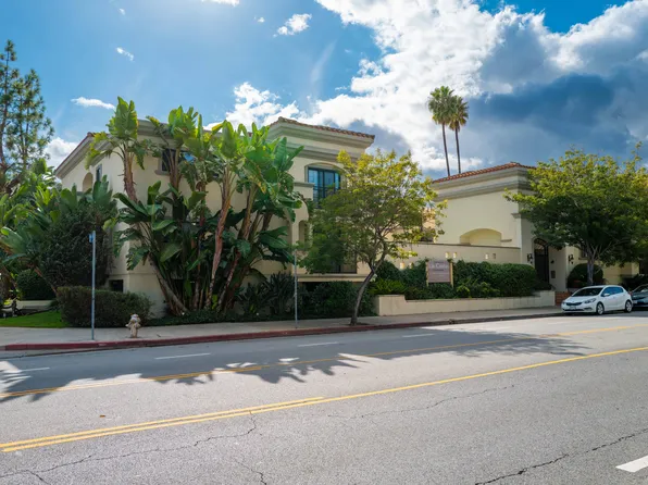 13830 Moorpark St, Sherman Oaks, CA