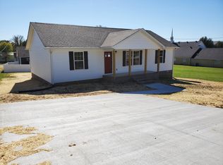218 Smotherman Ave, Carthage, TN 37030