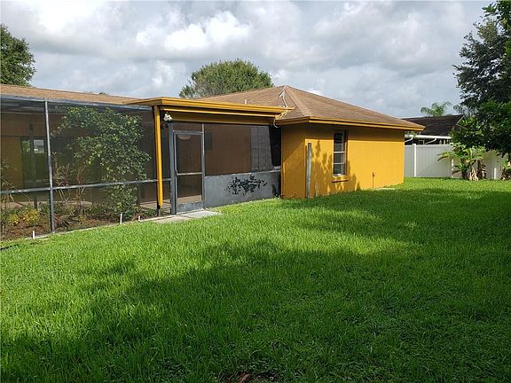 5th image of 283 Las Palmas Street