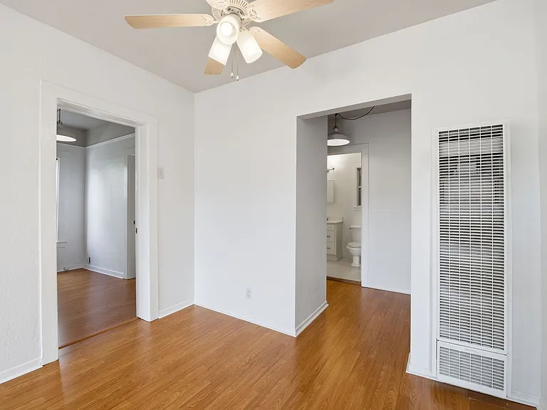 3553 Mission St #C — Photo 7