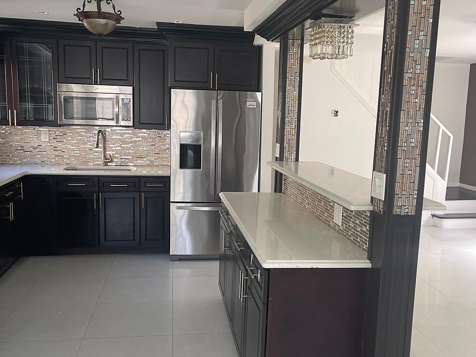 1st image of 8826 197th St APT 1