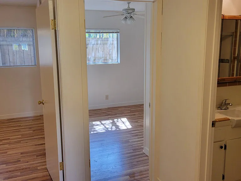 676 Flower Ave #2 — Photo 13