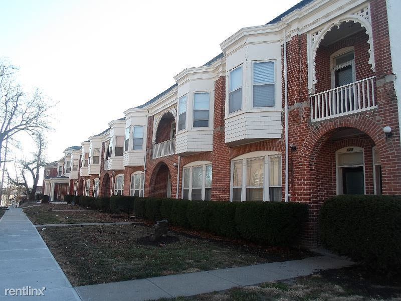 1st image of 516 N 10th St