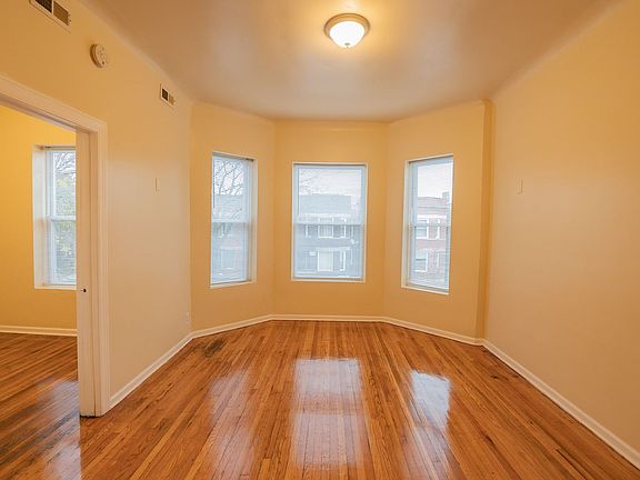 5th image of 6224 S Evans Ave