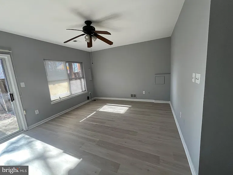 14861 Bolton Rd — Photo 12