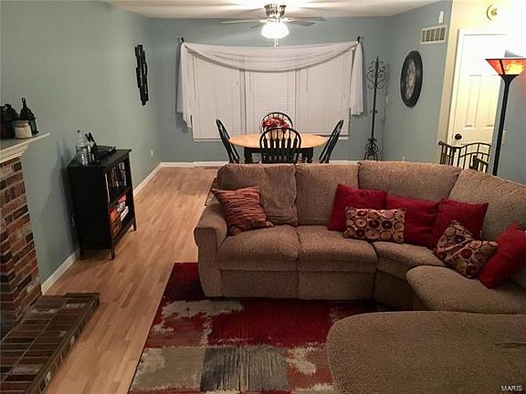 4th image of 434 Oak Glen Dr