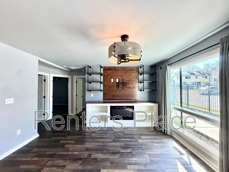 624 S Quincy Ave #2 — Photo 5