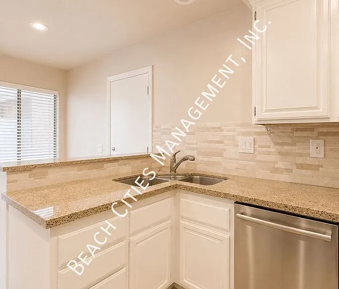 18220 Peters Ct — Photo 26