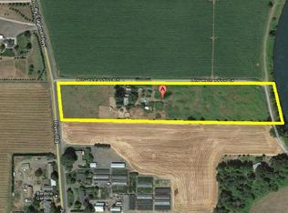 93479 River Rd, Junction City, OR 97448