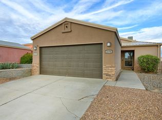 2176 High Desert Cir NE, Rio Rancho, NM 87144