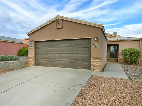 2176 High Desert Cir NE, Rio Rancho, NM 87144