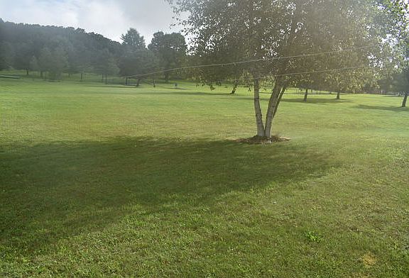 3rd image of 177 School Dr