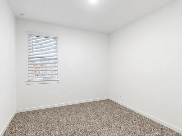 1589 Oakdale Crest Rd — Photo 26