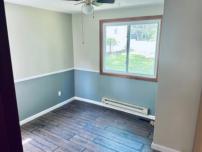 2215 Iowa St — Photo 12