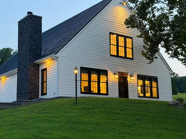 974 Oak Hill Rd, Rickman, TN 38580