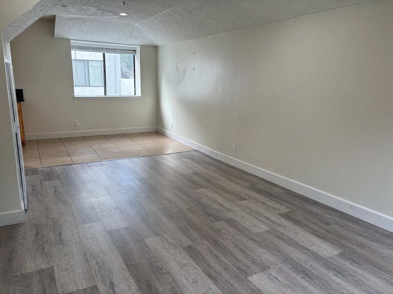 2 bed, 2.5 bath, $2,550 — Photo 2