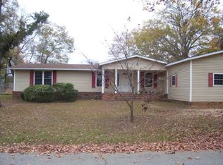 409 Stone St, Wrens, GA 30833