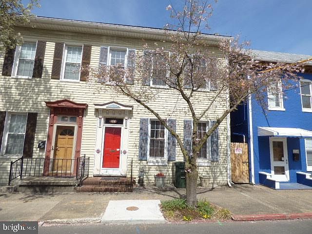 1st image of 108 E Antietam St