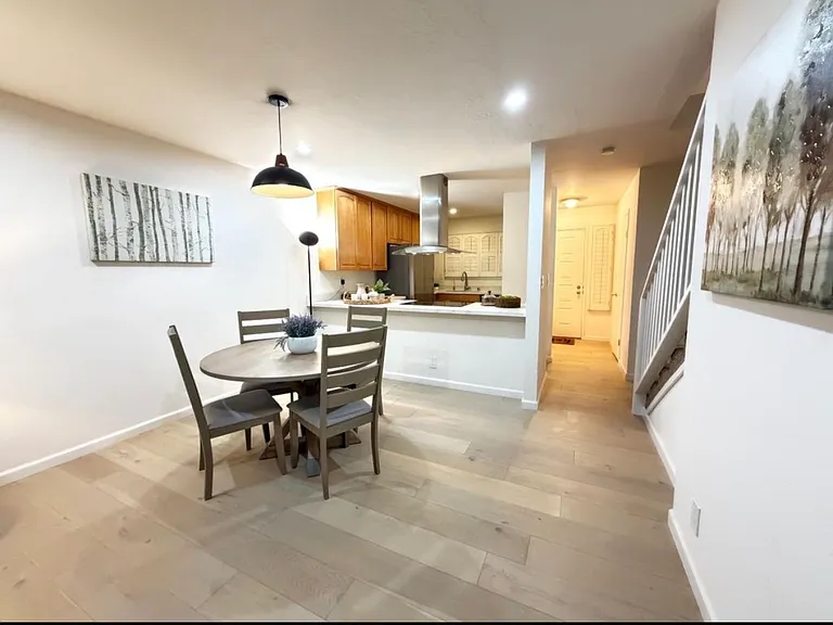 165 Okeefe St — Photo 1