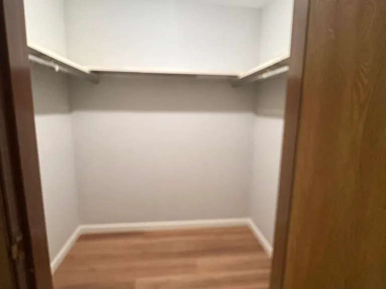 2264 Abbeywood Dr #1 — Photo 10